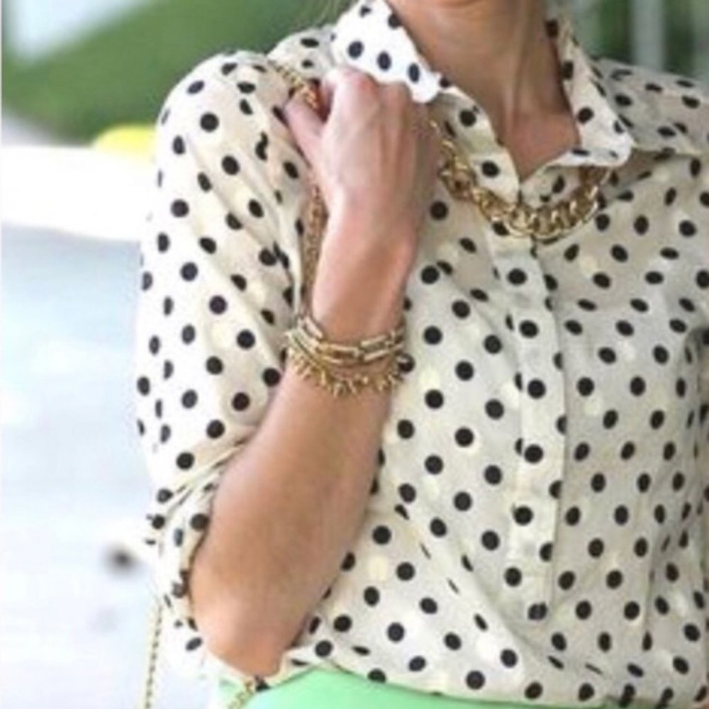 BNWOT $69.50 JCREW FACTORY Creme Jacquard Dot Top